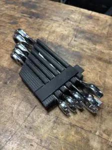 sae wrench holder