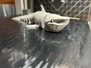 GARY THE GREAT WHITE ARTICULATED SHARK