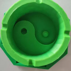 Yin-Yang Ashtray