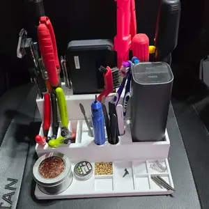 Tool holder