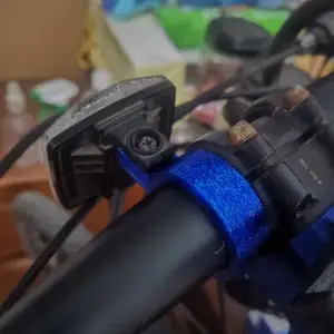 Broken Front Reflective Light Quick Fix (Giant Escape Bike)