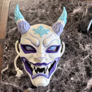 This is a frosslass inspired oni mask. I hope you like it.