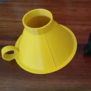 Wide Funnel v2 for filling bottles of different sizes