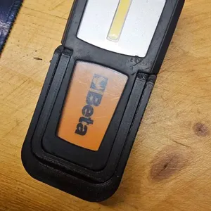 Beta light angle mechanism