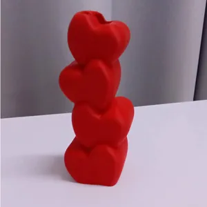 A vase in the shape of a column of hearts