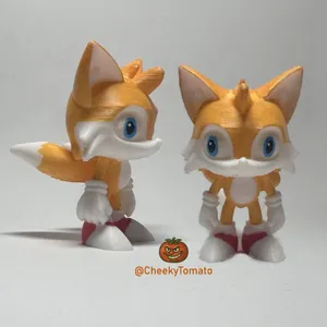 Tails DeskBuddy