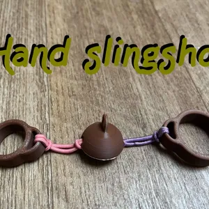 Hand slingshot