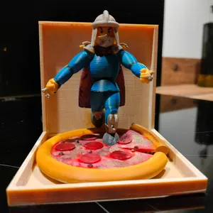 TMNT - Shredder over Pizza / Shredder sur une Pizza