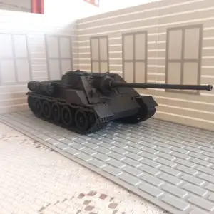 Tank Destroyer SU-100 (1:35)