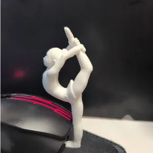 Ginnasta di ritmica per decorazione