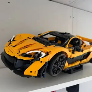Lego technic car stand