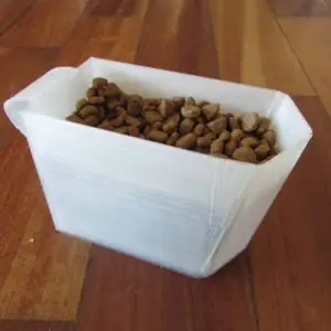 Food cup for cats and dogs