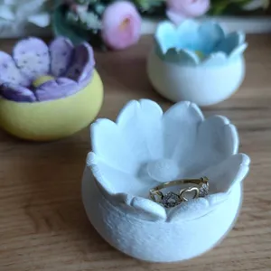 3D Model Jewelry Stand