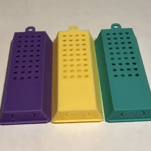 Bee Queen Cage