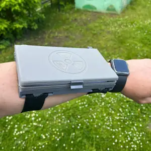 Document case with map on arm holder, tactical