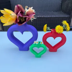 Vase, heart-shaped flower pot, Mother's Day, Valentine's Day