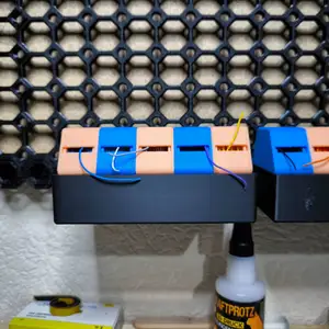 Spool and Storage for Small Wires for Multiboard