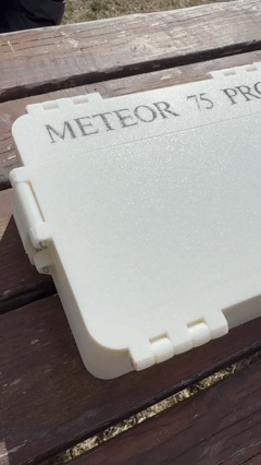 METEOR 75 PRO HARD CASE AND CHARGER