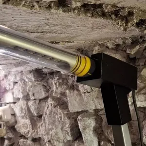 Workshop lamp mounting bracket