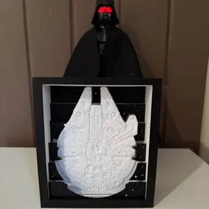 Millennium Falcon Light Box