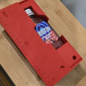 Spirit level with a trick - MOKA Design