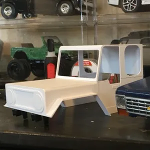 FMS fcx24 Fj40 body shell requires mounting piece.