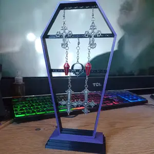 Gothic Coffin Earring Holder - Porta Aretes