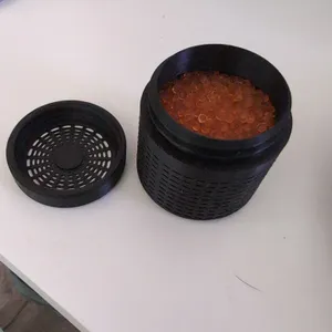 Desiccant for the center of a spool