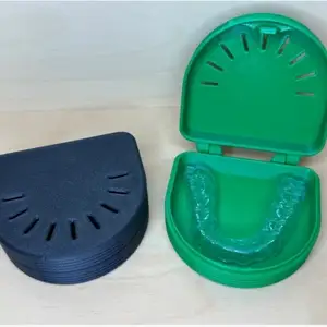 Retainer case