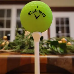 Super strong golf tee