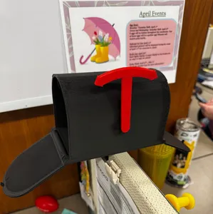 Double-Sided Mailbox