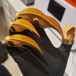 the claws of a cat / когти кота
