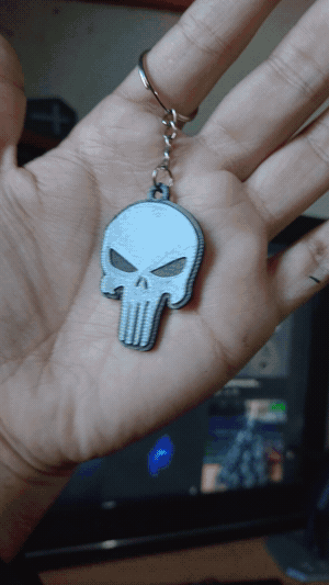 LLAVERO DE THE PUNISHER KEYCHAIN