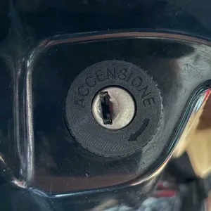 COUVERCLE D'ALLUMAGE POUR CLÉ DE SCOOTER