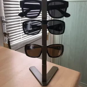 Sun Glass stand